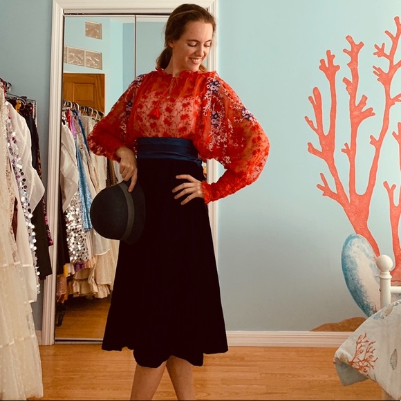 SOLD Jessica’s Gunnies Gunne Sax Blue Velvet Midi Skirt - Picture 8 of 10